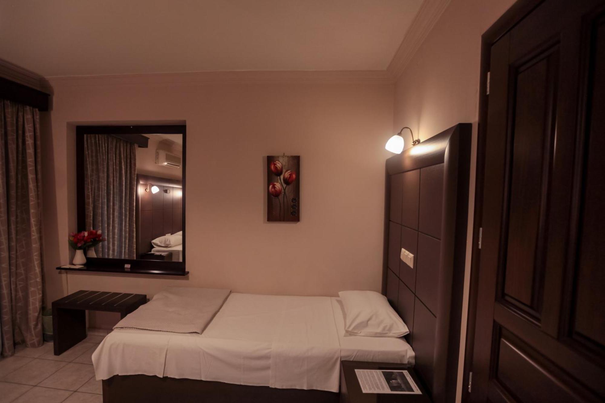 Hotel Meteora Kalampáka Phòng bức ảnh
